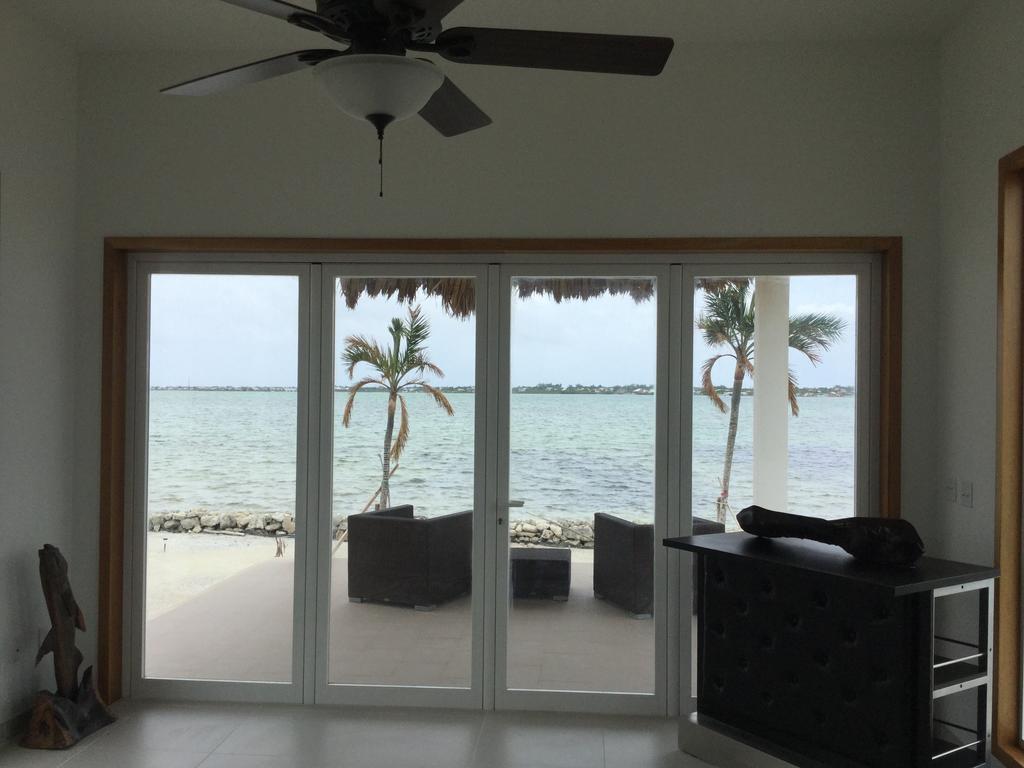Mayan Islands Resort: Luxury Villas 산페드로 외부 사진