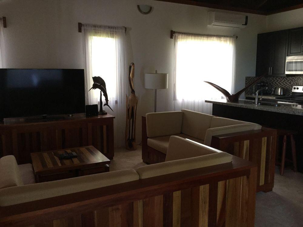 Mayan Islands Resort: Luxury Villas 산페드로 외부 사진
