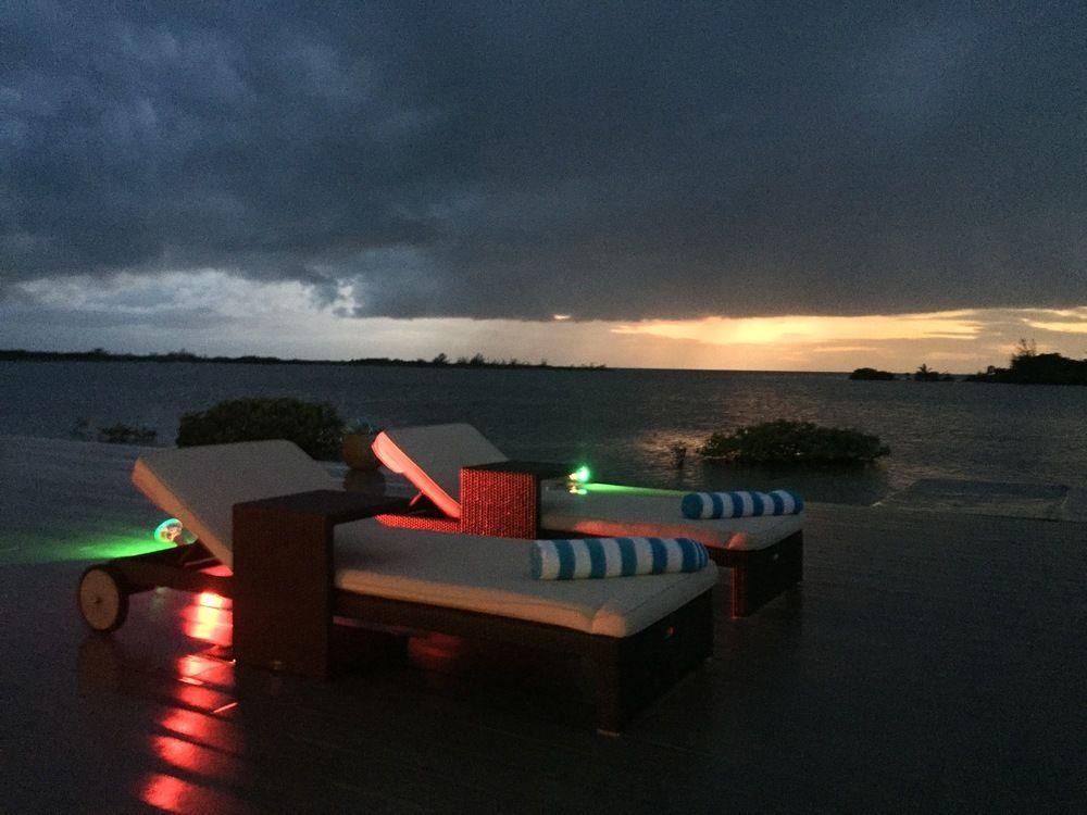 Mayan Islands Resort: Luxury Villas 산페드로 외부 사진